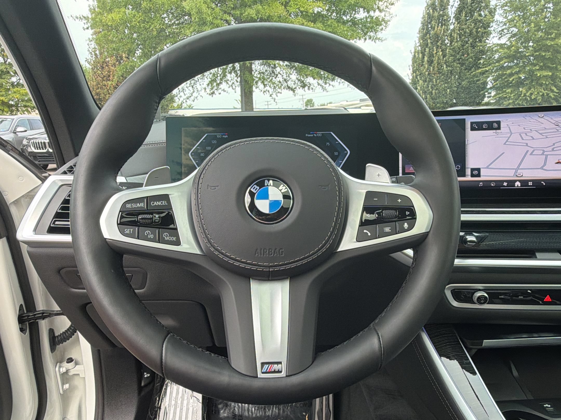 Certified 2025 BMW X5 xDrive40i w/ Executive Package AWD/4WD image 11