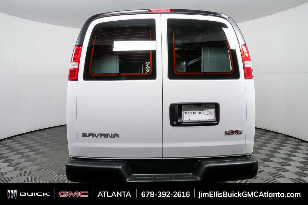 New 2025 GMC Savana 2500 w/ Driver Convenience Package RWD image 23