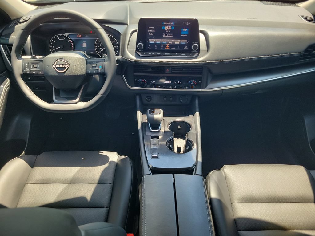 Used 2026 Nissan Rogue Dark Armor FWD image 13