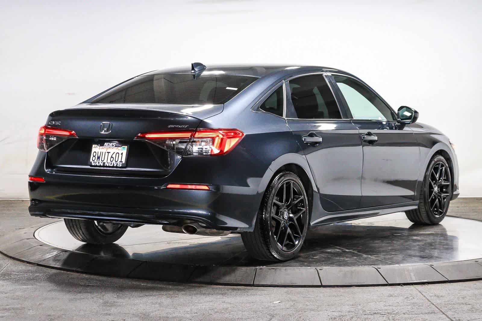Used 2022 Honda Civic Sport image 4