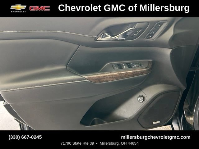 Used 2021 GMC Acadia Denali w/ Denali Technology Package AWD/4WD image 17
