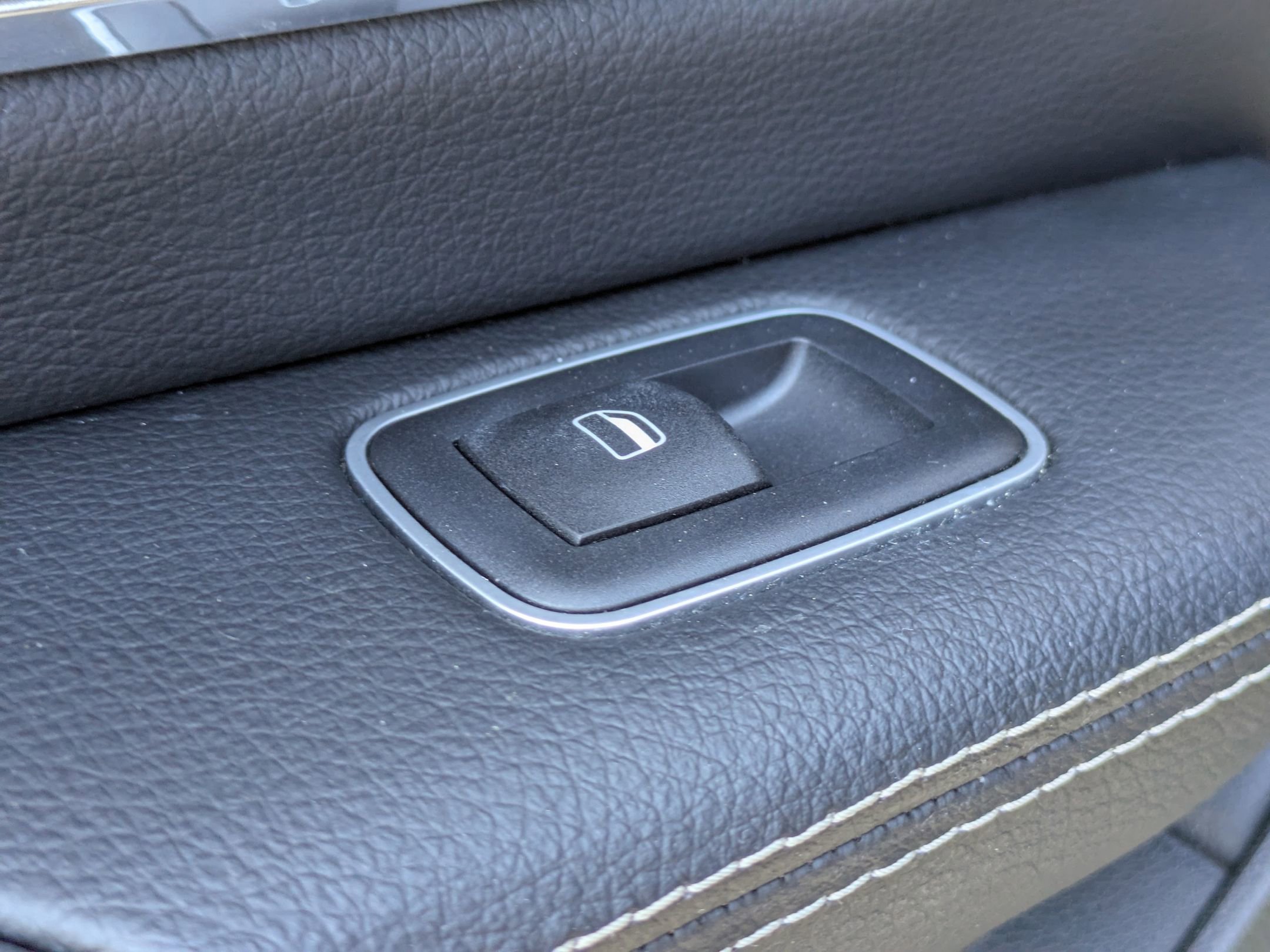 Used 2022 RAM 1500 Laramie w/ Sport Appearance Package AWD/4WD image 27