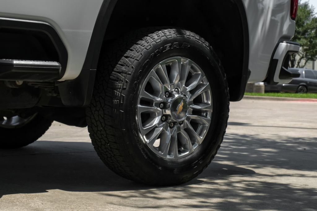 Used 2022 Chevrolet Silverado 2500 High Country AWD/4WD image 71