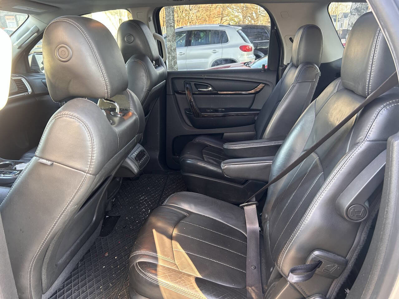 Used 2014 GMC Acadia Denali image 8