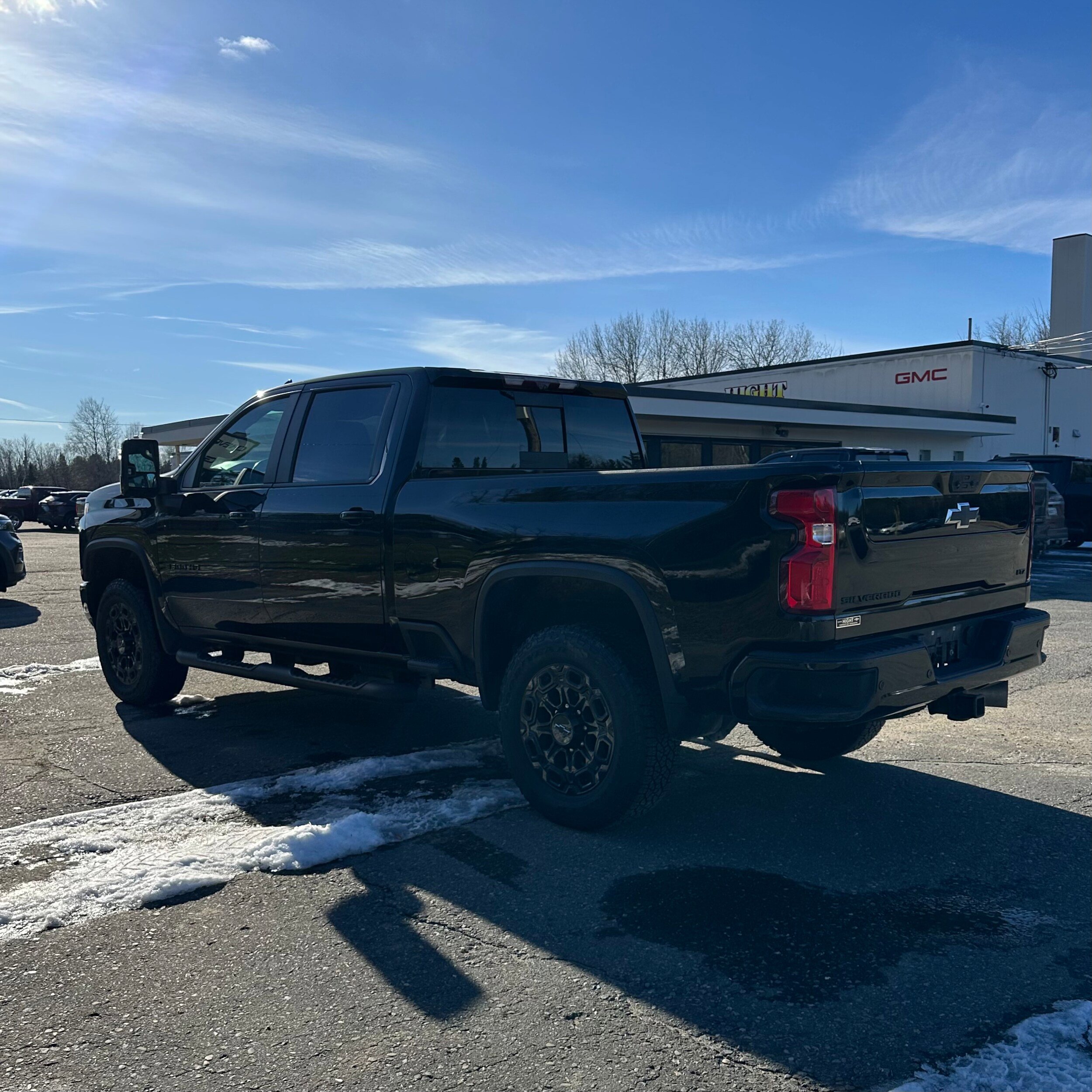 Used 2022 Chevrolet Silverado 3500 LTZ w/ LTZ Plus Package AWD/4WD image 5