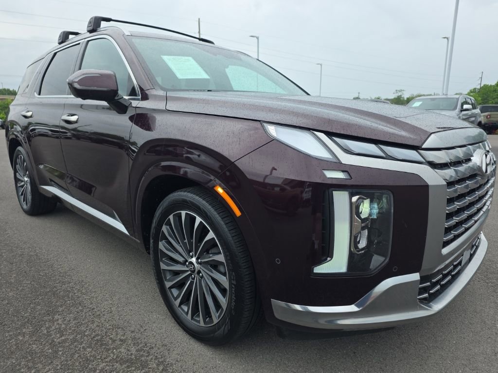 Used 2023 Hyundai Palisade Calligraphy AWD/4WD image 3