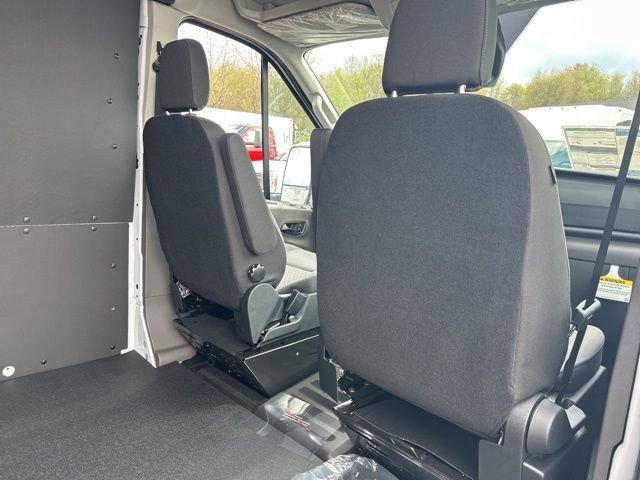 New 2026 Ford Transit 250 148 Medium Roof w/ Load Area Protection Package RWD image 11