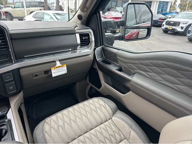 New 2026 Ford F450 Platinum w/ Platinum Plus Package image 14