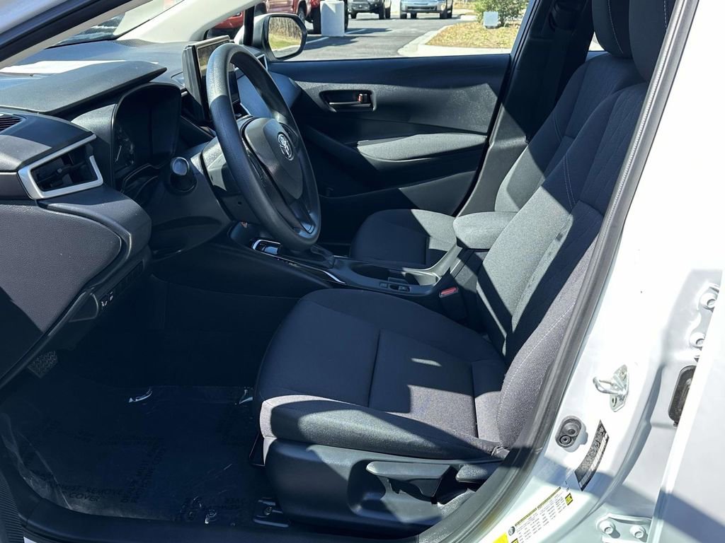 Used 2024 Toyota Corolla LE image 4