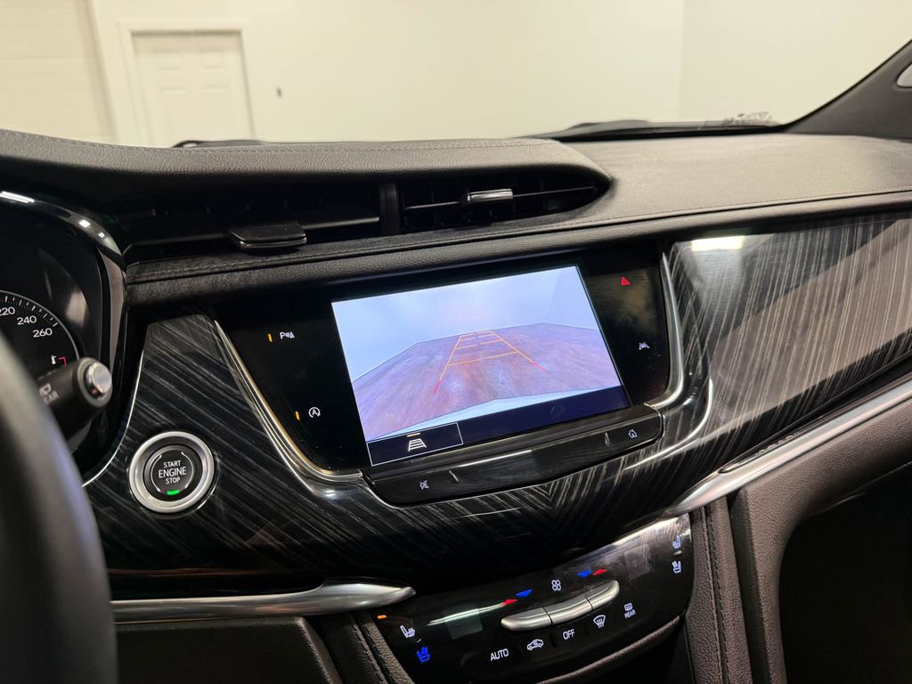 Used 2023 Cadillac XT6 Premium Luxury image 82