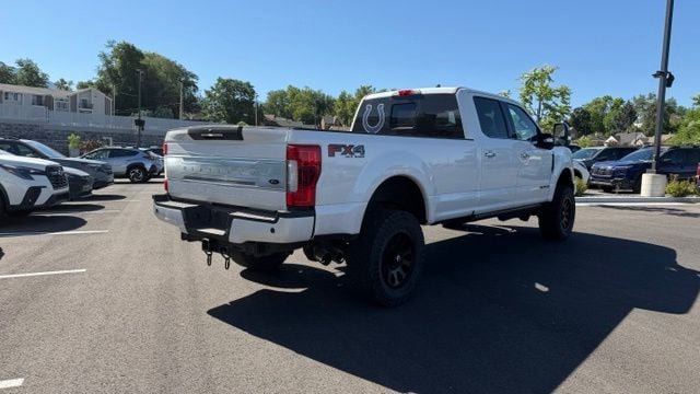 Used 2019 Ford F350 Platinum w/ Platinum Ultimate Package AWD/4WD image 3