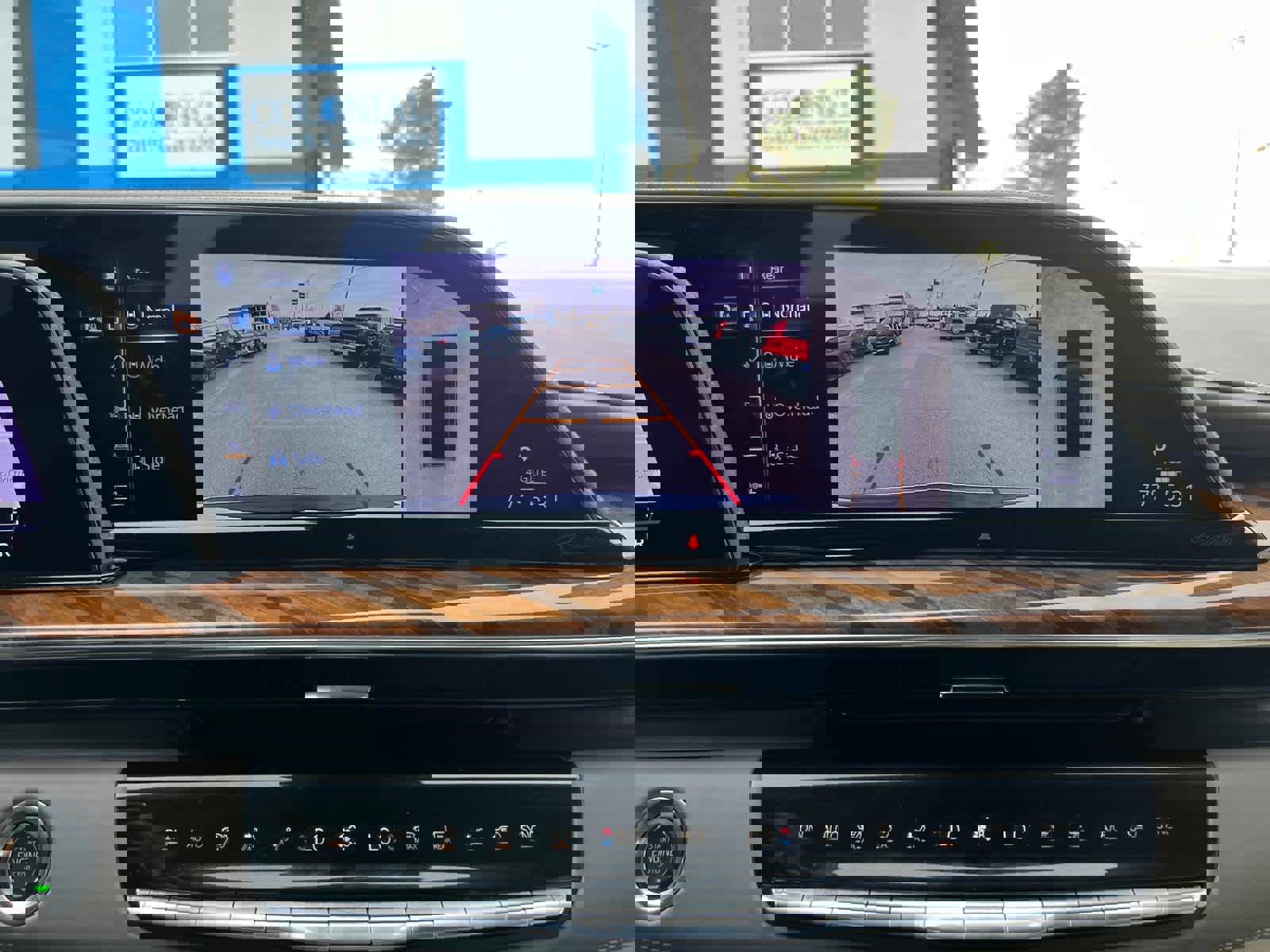 Certified 2024 Cadillac Escalade ESV Sport Platinum w/ LPO, ONYX Package image 29