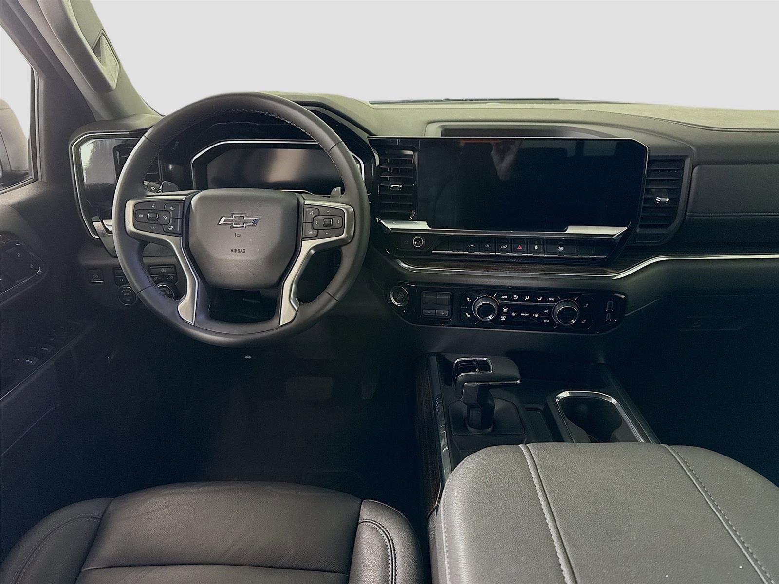 Used 2024 Chevrolet Silverado 1500 RST w/ Redline Edition image 2