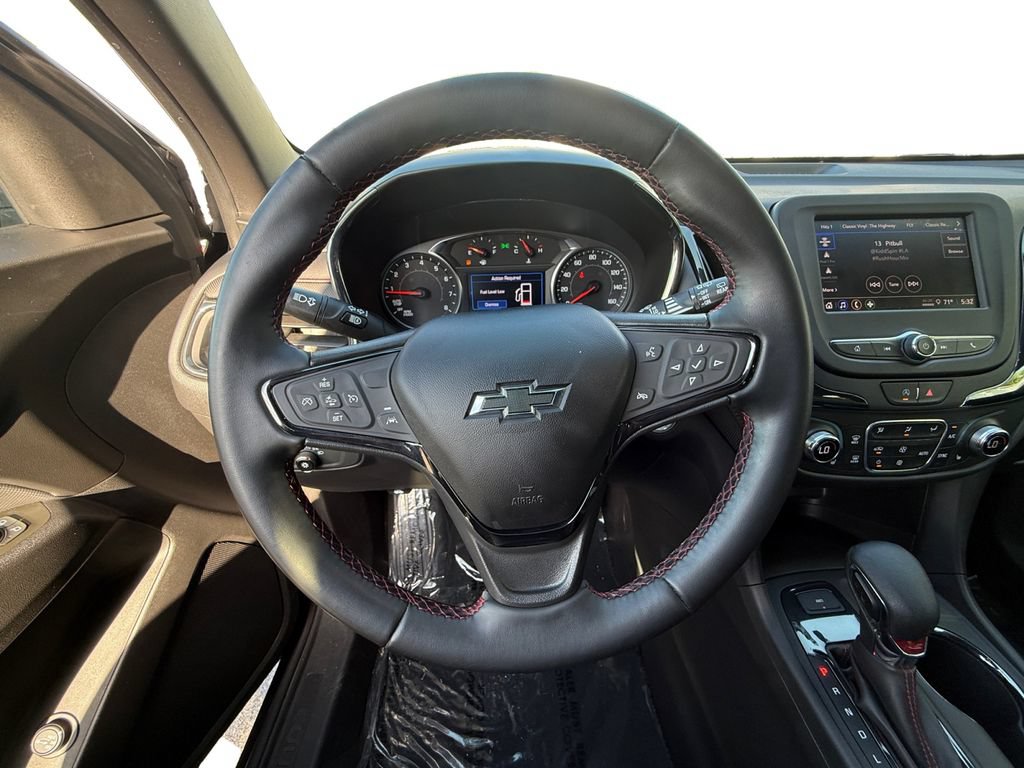 Used 2023 Chevrolet Equinox RS AWD/4WD image 12