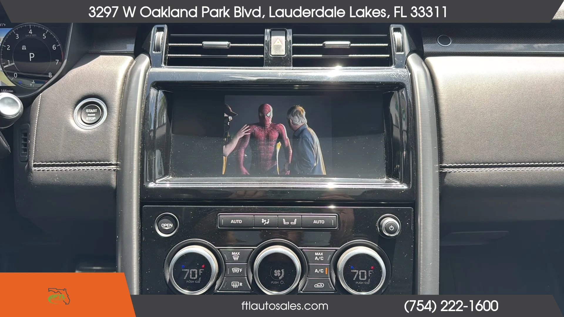 Used 2020 Land Rover Discovery HSE image 46