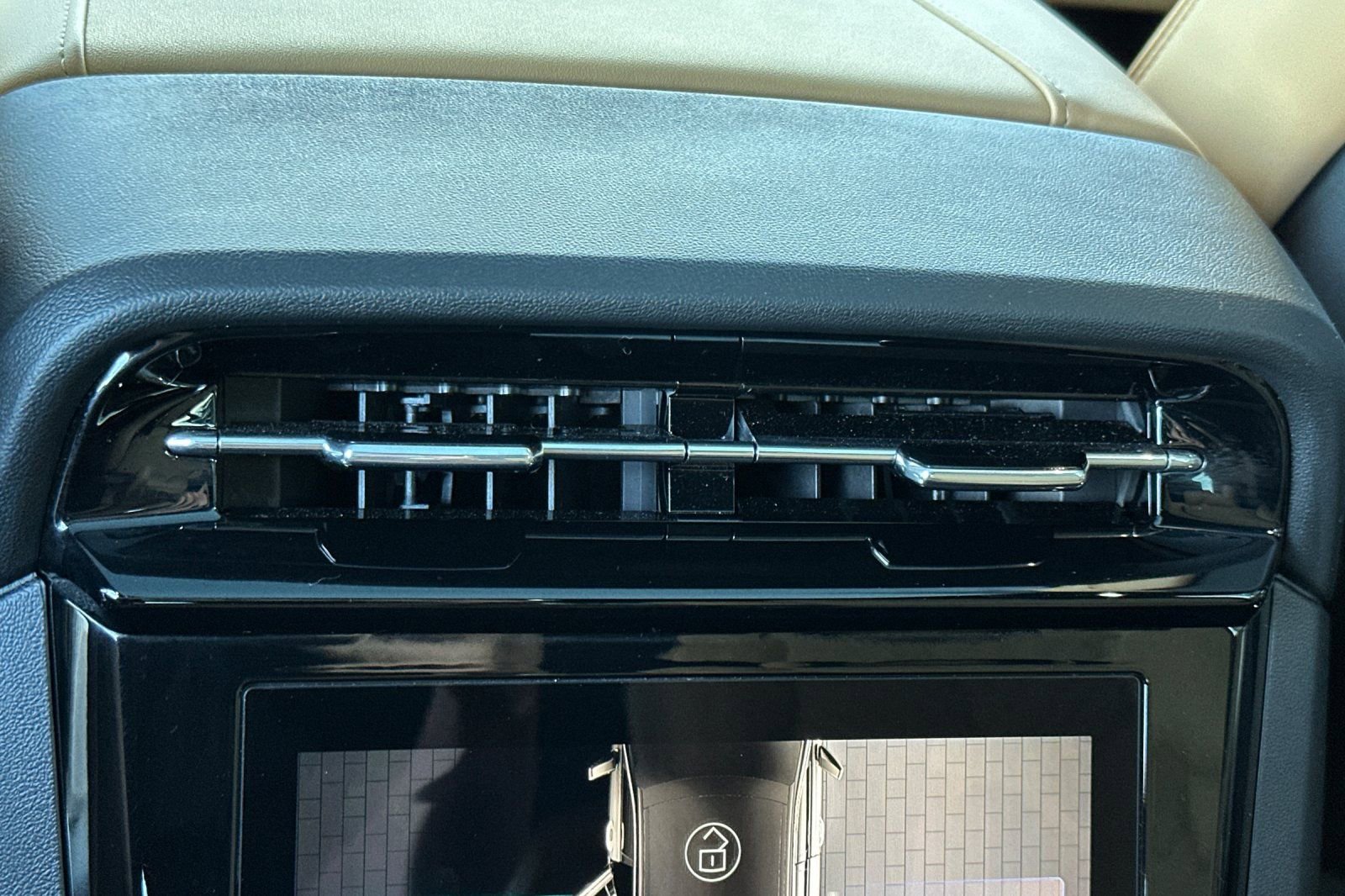 Used 2026 Cadillac Escalade IQ Sport 2 w/ LPO, ONYX Package image 43