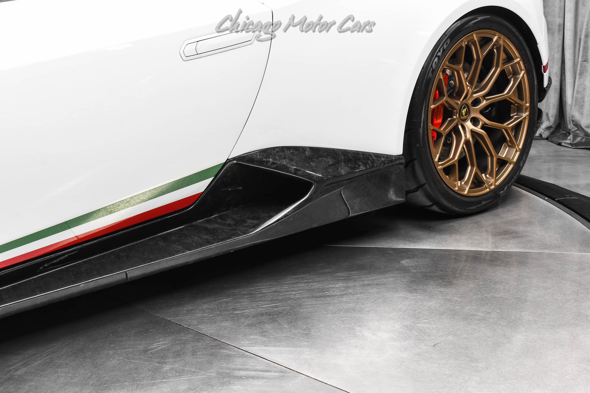 Used 2018 Lamborghini Huracan Performante image 31