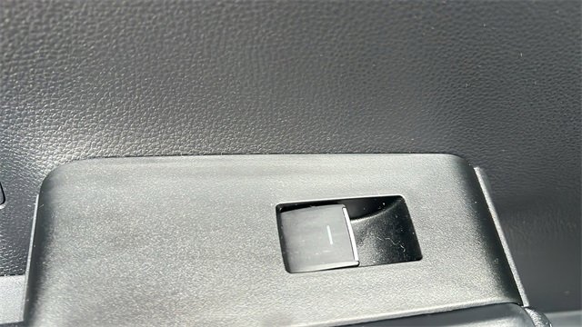 Certified 2025 Toyota Highlander Limited image 26