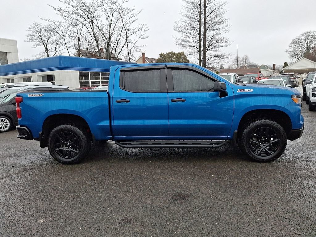 Used 2022 Chevrolet Silverado 1500 Custom Trail Boss w/ LPO, Dark Essentials Package image 10