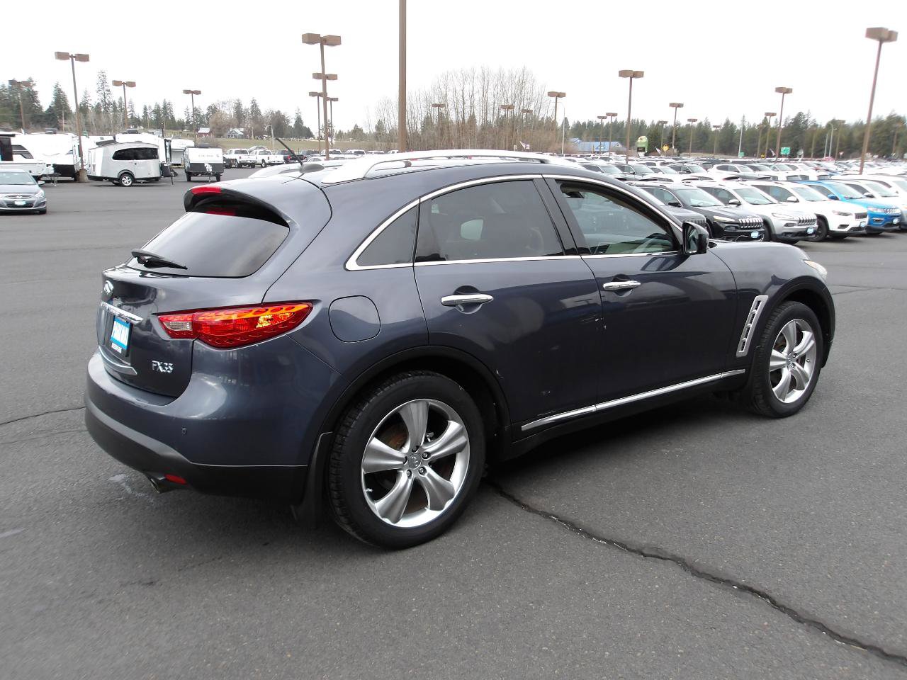Used 2009 INFINITI FX35 AWD w/ Technology Pkg image 5
