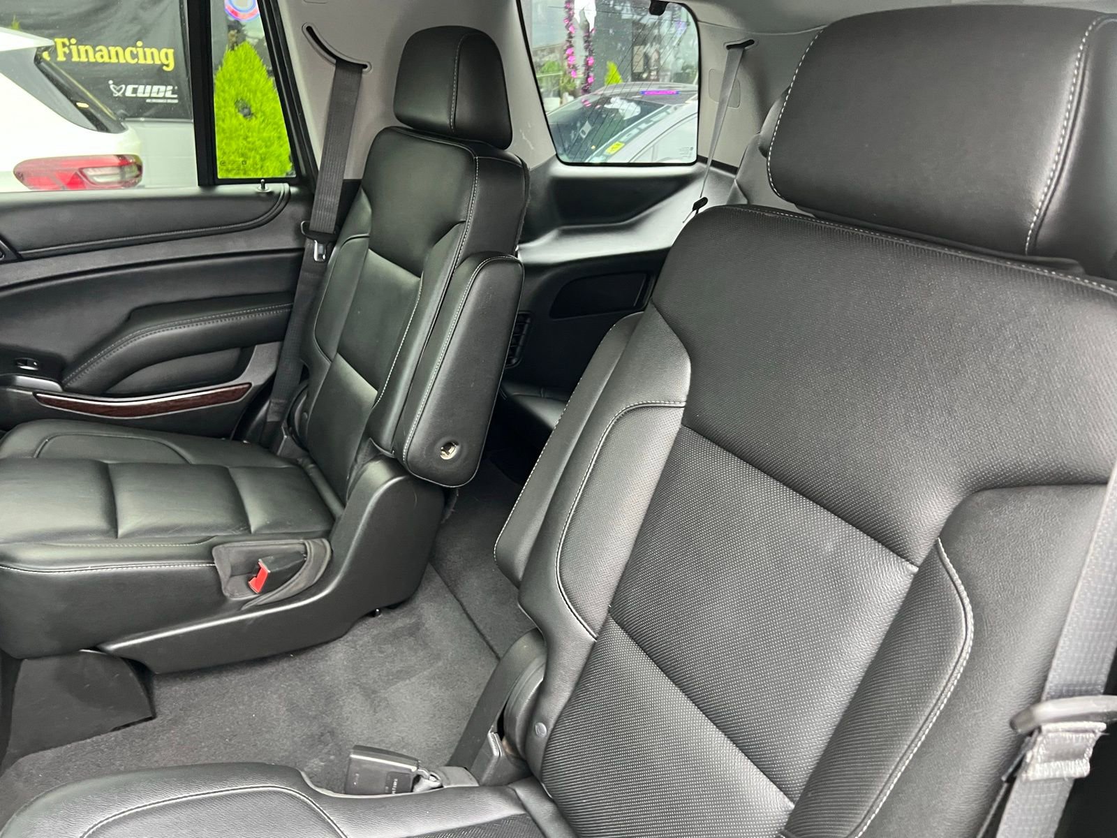 Used 2019 GMC Yukon SLT image 25