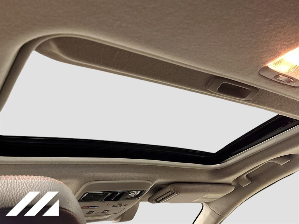 Used 2017 Subaru Crosstrek 2.0i Limited image 23