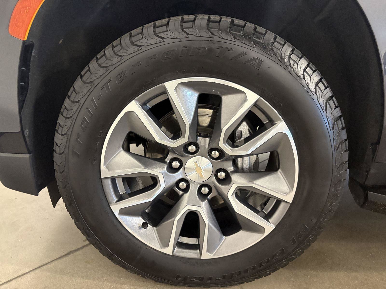 Used 2024 Chevrolet Tahoe LT w/ LT Signature Package AWD/4WD image 58