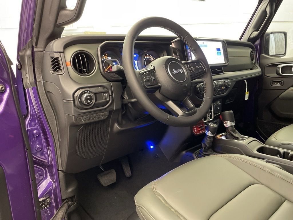 New 2026 Jeep Gladiator Mojave AWD/4WD image 13