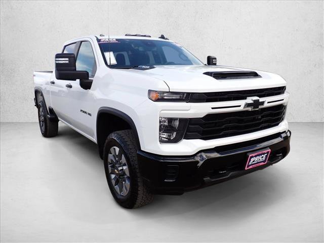 Used 2024 Chevrolet Silverado 2500 Custom w/ Custom Value Package AWD/4WD image 6