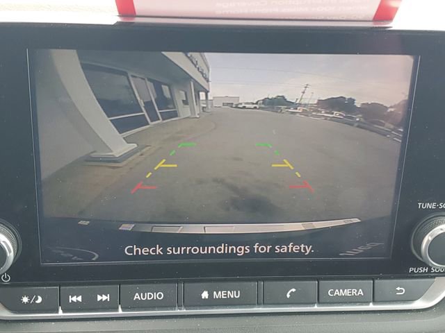 Certified 2023 Nissan Rogue SV FWD image 5