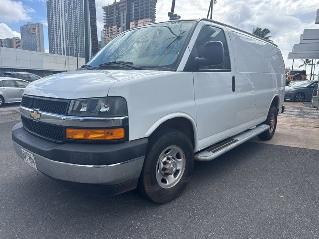 Used 2023 Chevrolet Express 2500 w/ Driver Convenience Package image 3