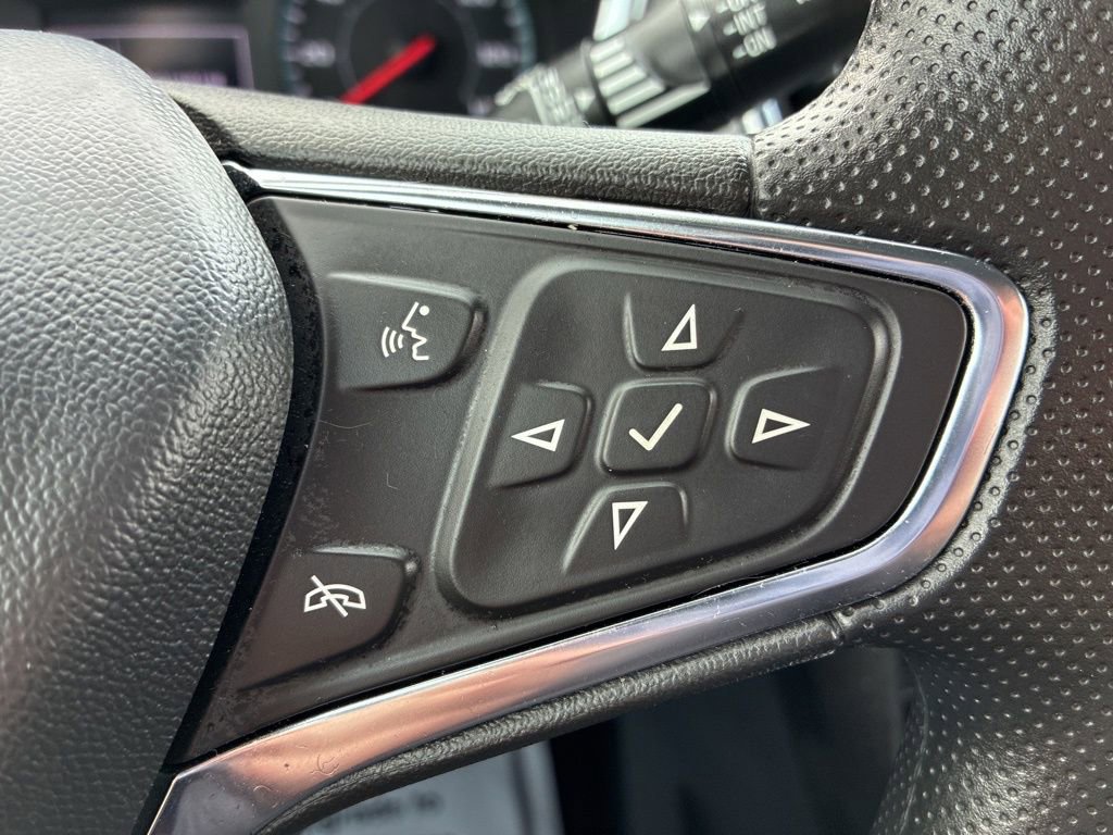 Used 2024 Chevrolet Equinox LS image 15