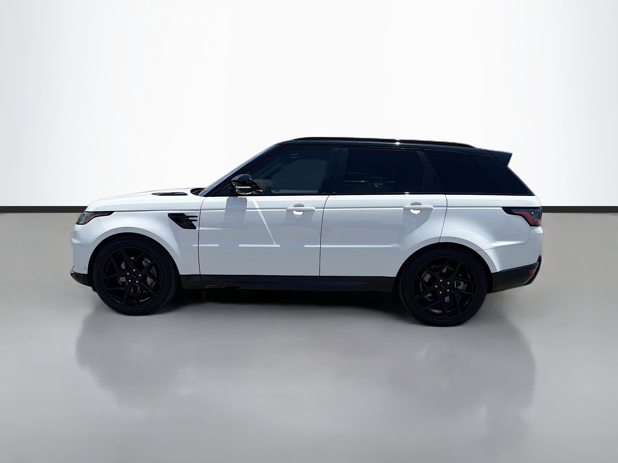 Used 2021 Land Rover Range Rover Sport HSE Silver Edition AWD/4WD image 2