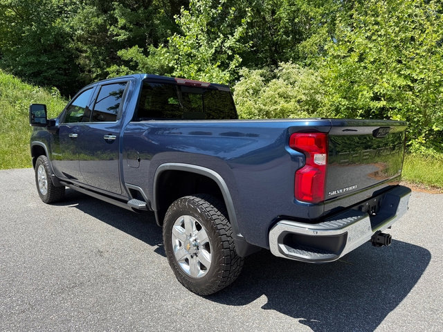 Used 2022 Chevrolet Silverado 2500 LTZ w/ LTZ Plus Package AWD/4WD image 10