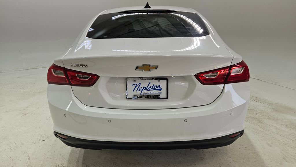 Used 2021 Chevrolet Malibu LS w/ Driver Confidence Package II image 6