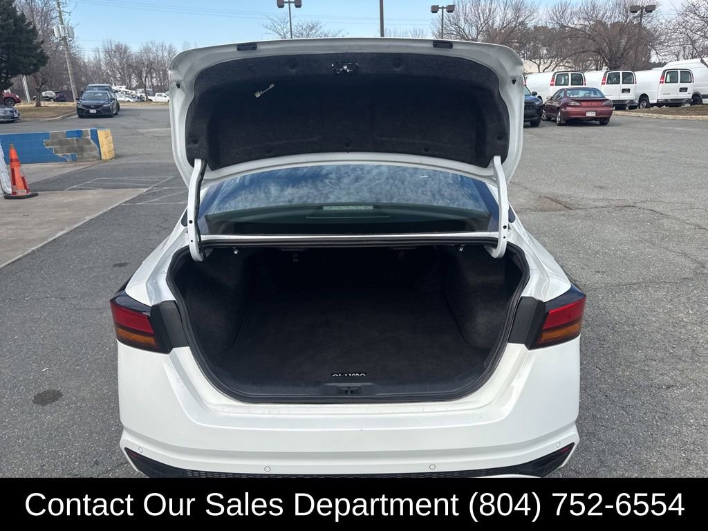 Used 2025 Nissan Altima 2.5 SV image 14