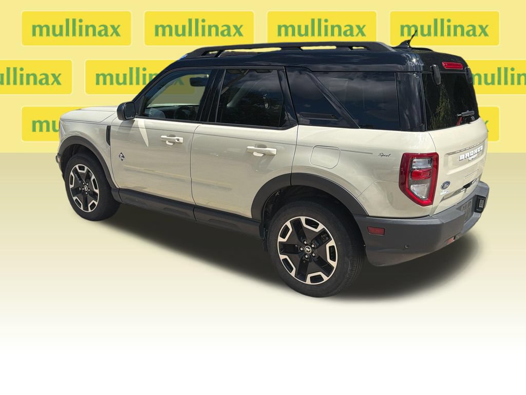 Used 2024 Ford Bronco Sport Outer Banks AWD/4WD image 9