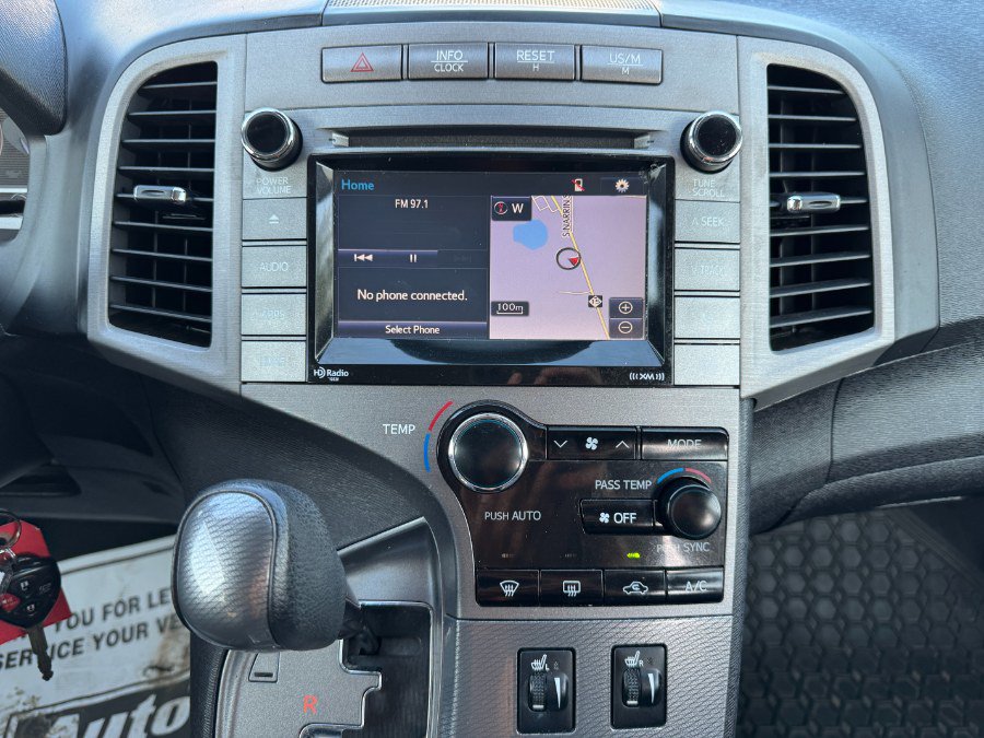 Used 2016 Toyota Venza AWD image 23