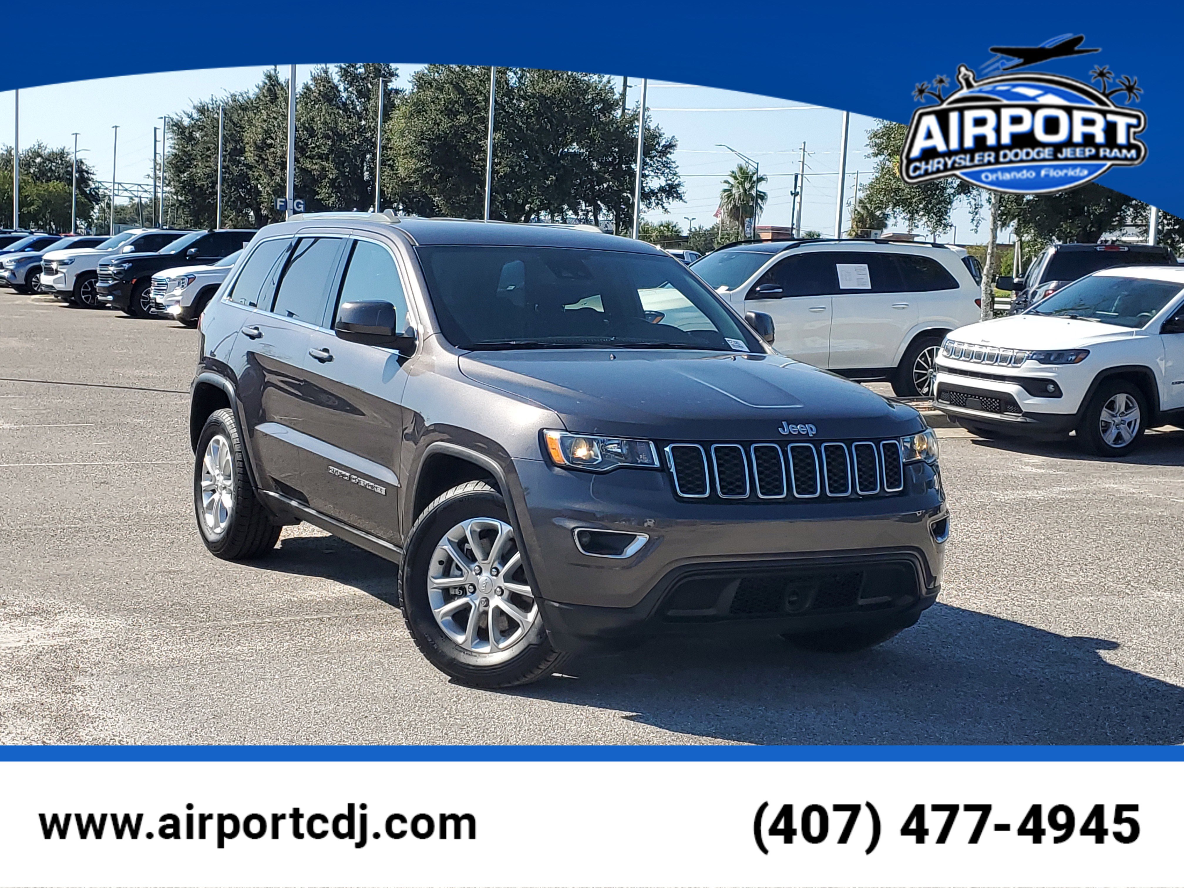 Used 2021 Jeep Grand Cherokee Laredo image 1