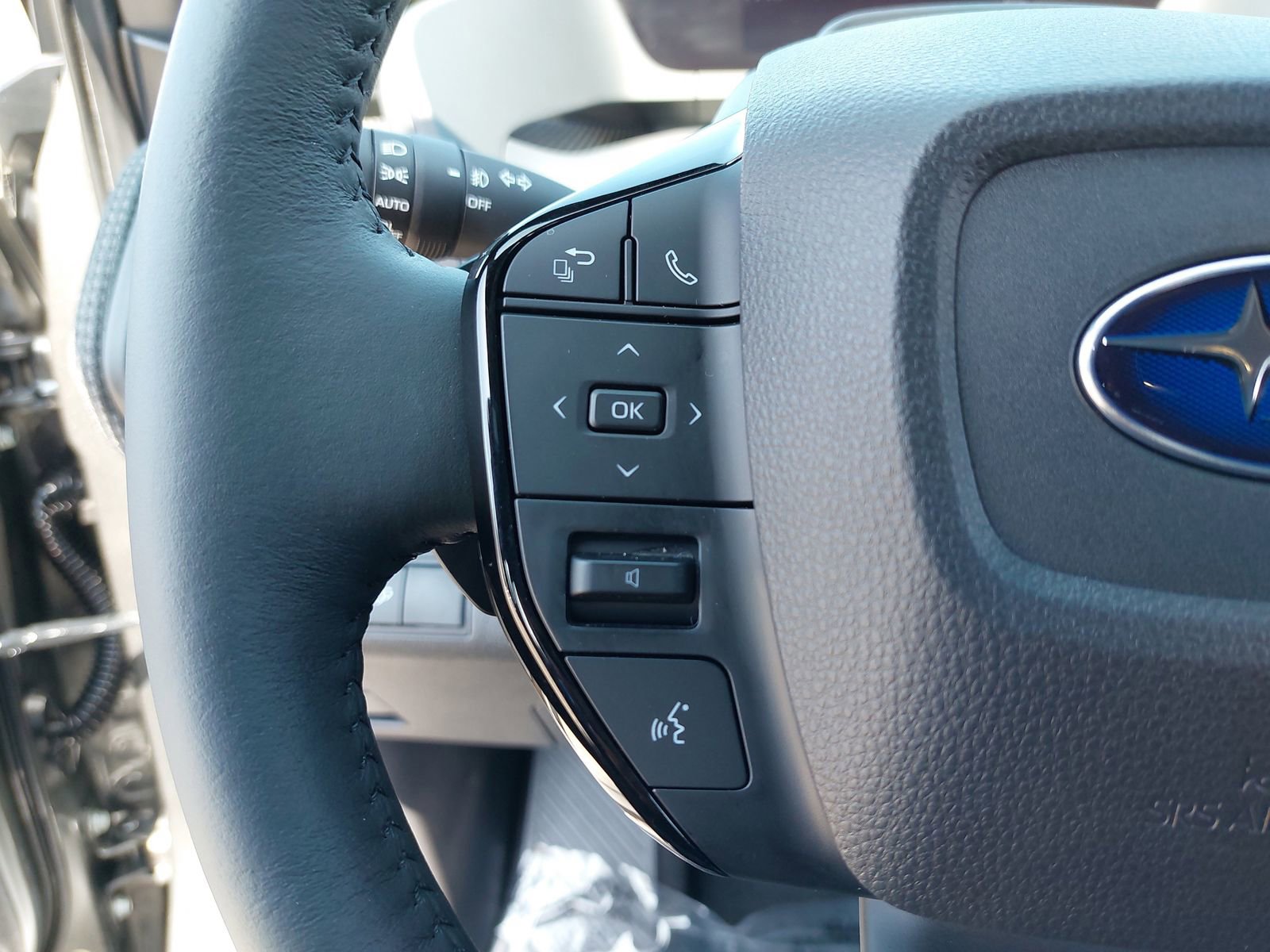 Certified 2025 Subaru Solterra AWD/4WD image 17