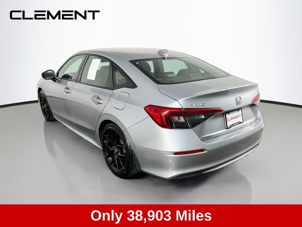 Used 2023 Honda Civic Sport image 8