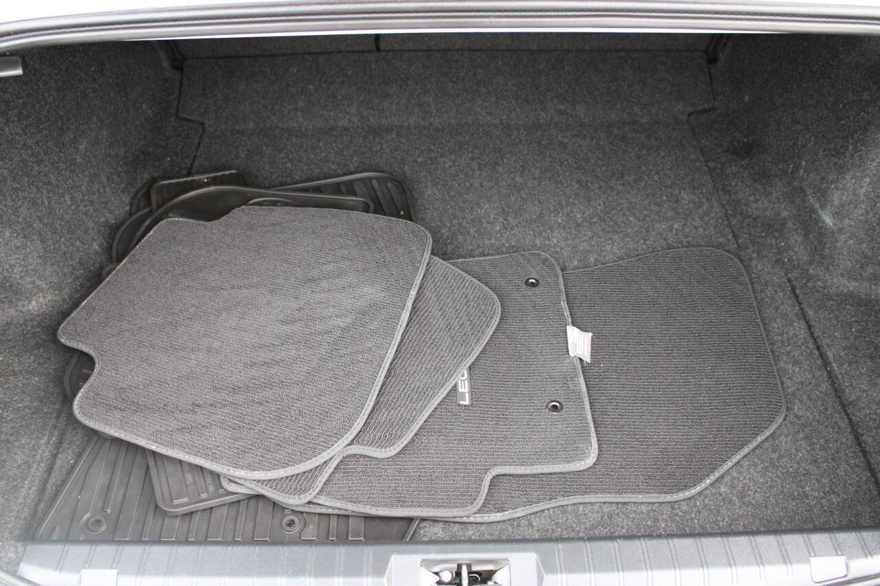 Used 2016 Subaru Legacy 2.5i AWD/4WD image 12