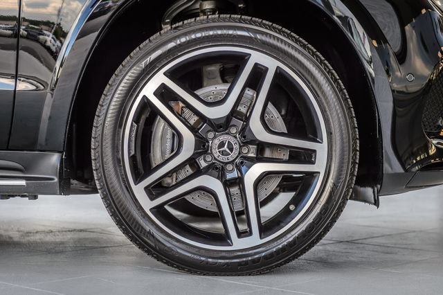 Used 2018 Mercedes-Benz GLS 550 4MATIC w/ Offroad Package image 16