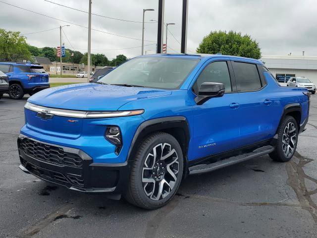 New 2025 Chevrolet Silverado EV RST image 4