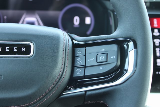 Used 2024 Jeep Wagoneer Launch Edition image 27