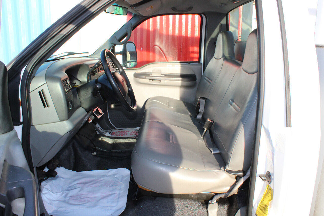 Used 2002 Ford F450 XL image 11