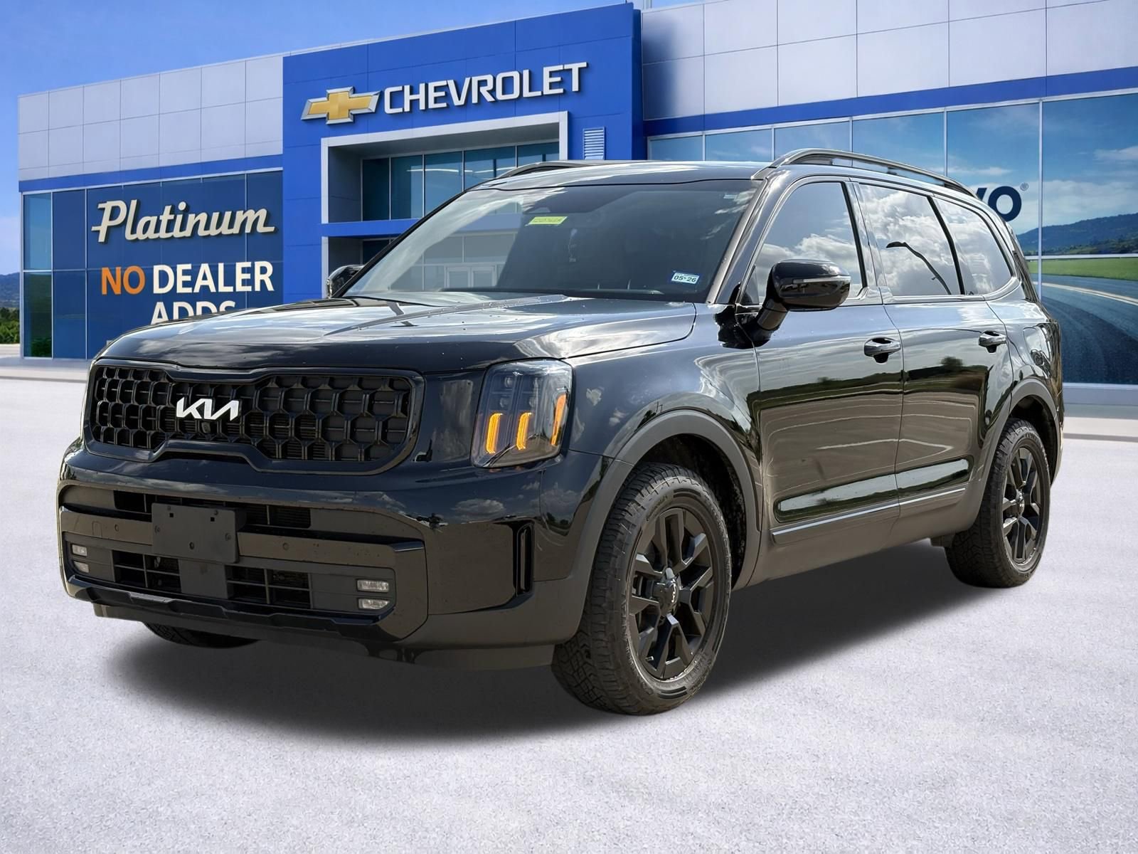 Used 2024 Kia Telluride SX X-Pro image 3
