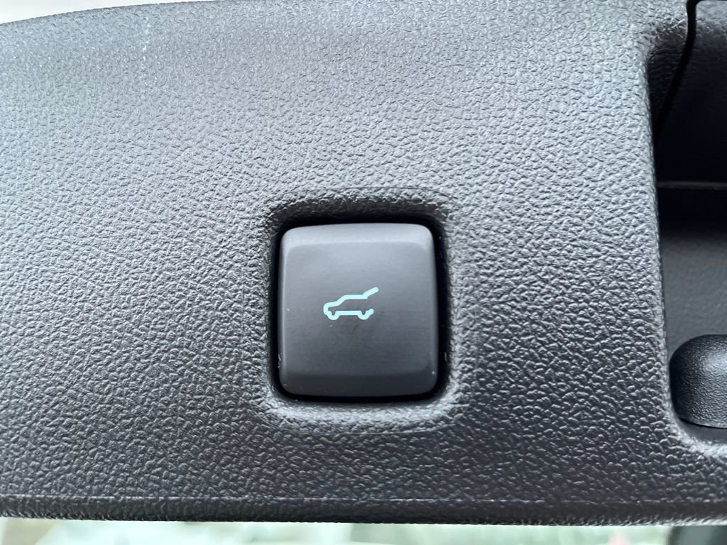 New 2026 Ford Escape Platinum w/ Premium Technology Package image 33