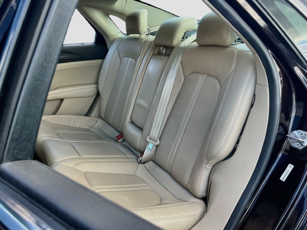 Used 2020 Lincoln MKZ Reserve w/ Elements Package FWD image 25