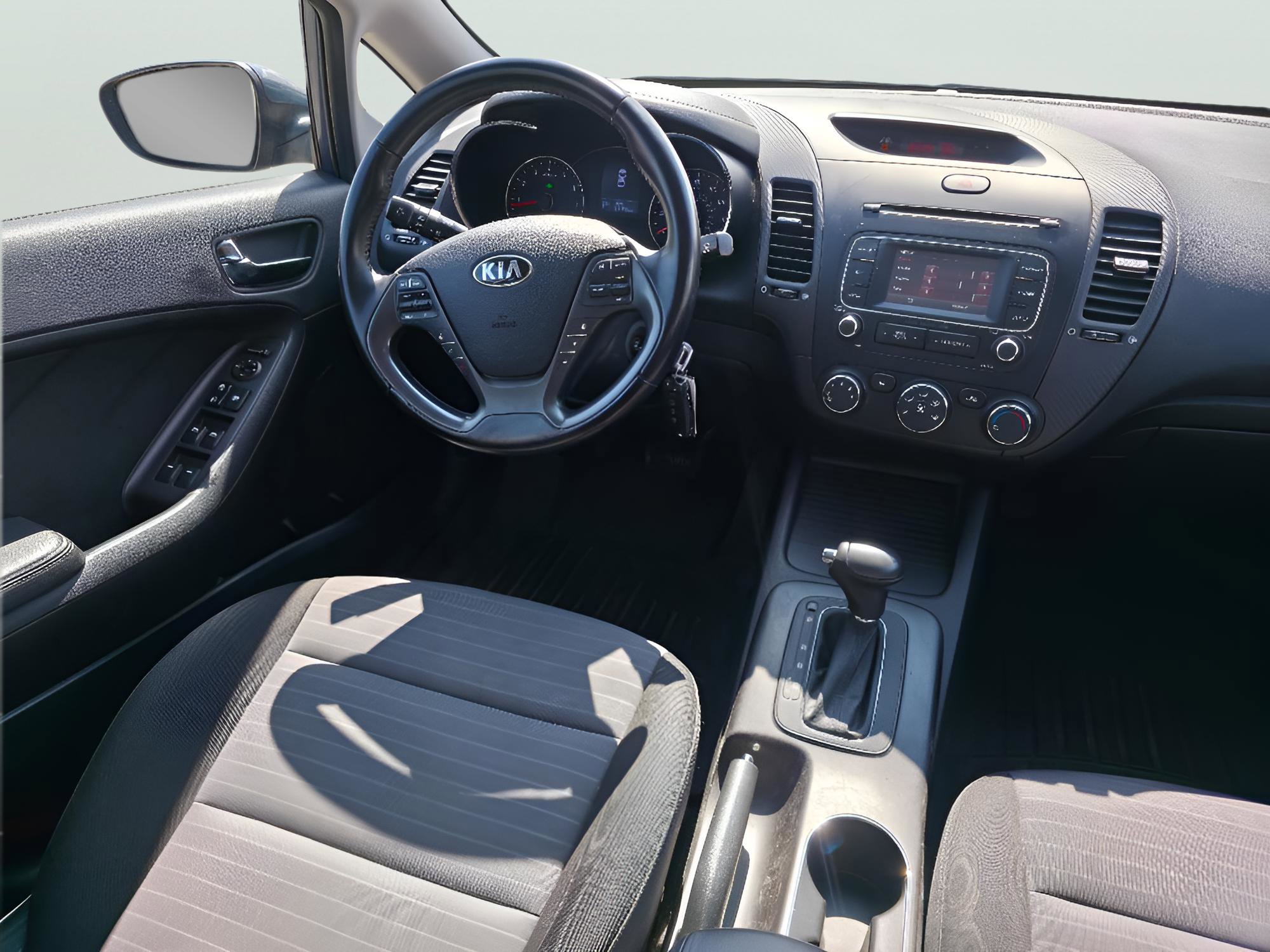 Used 2014 Kia Forte EX FWD image 16